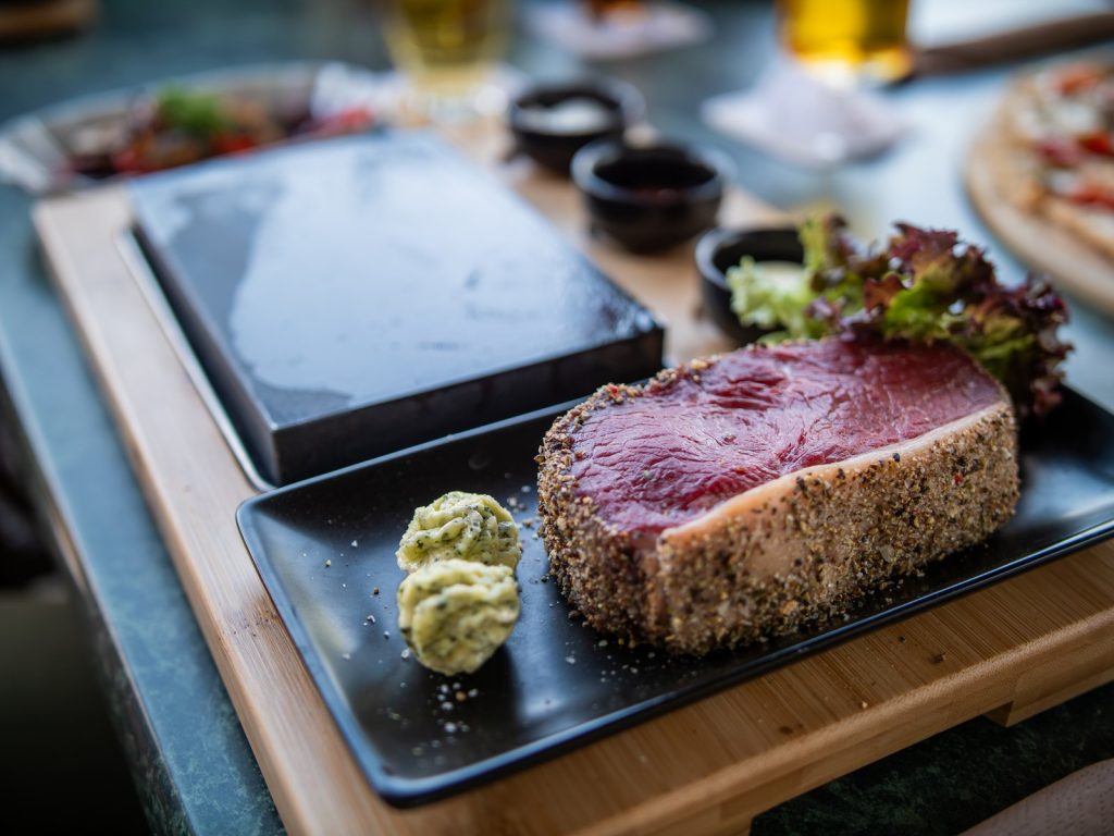 Hete steen in Restaurant Eifeltor